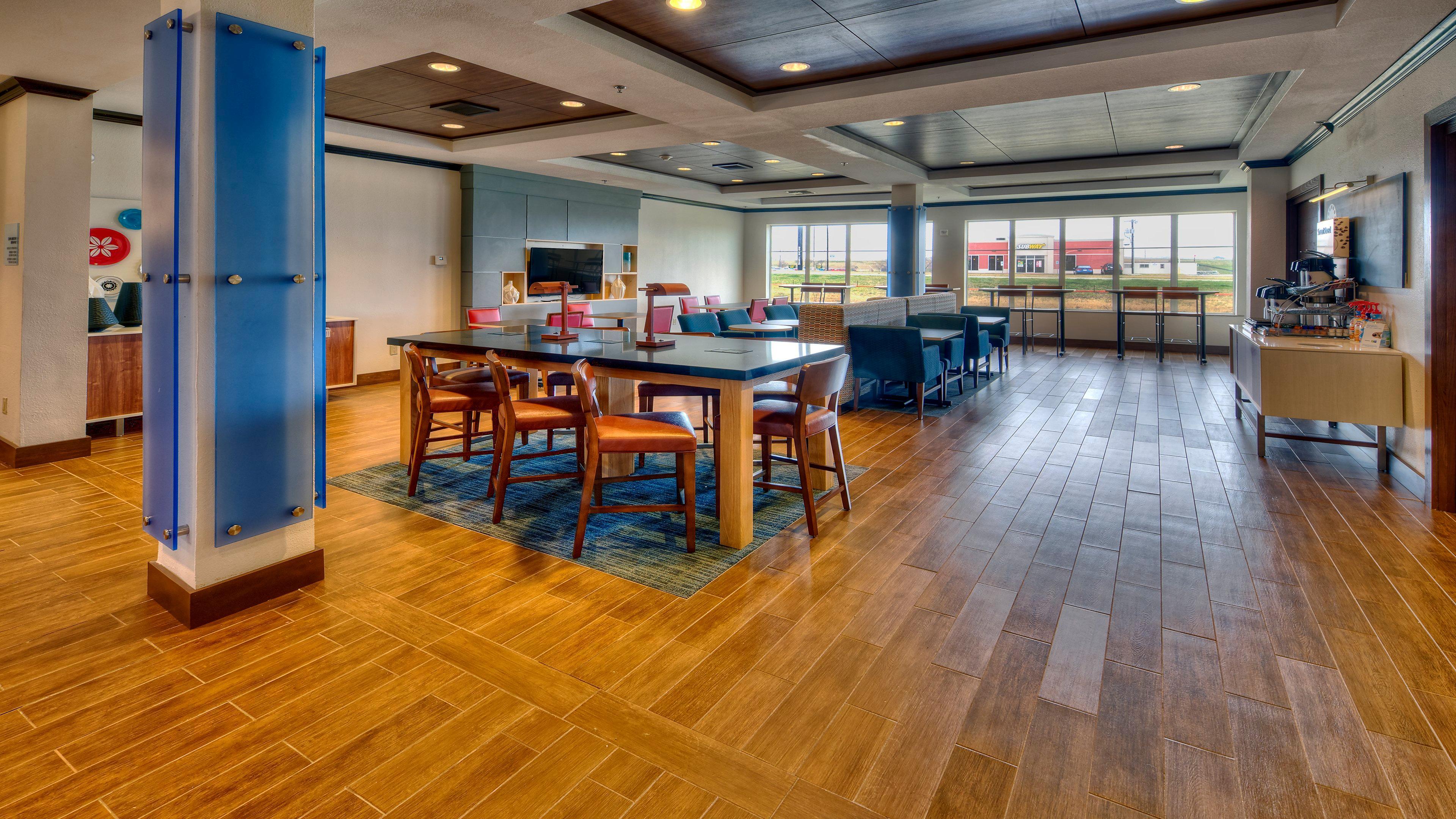 Holiday Inn Express Hotel And Suites Corsicana I-45 By Ihg מראה חיצוני תמונה