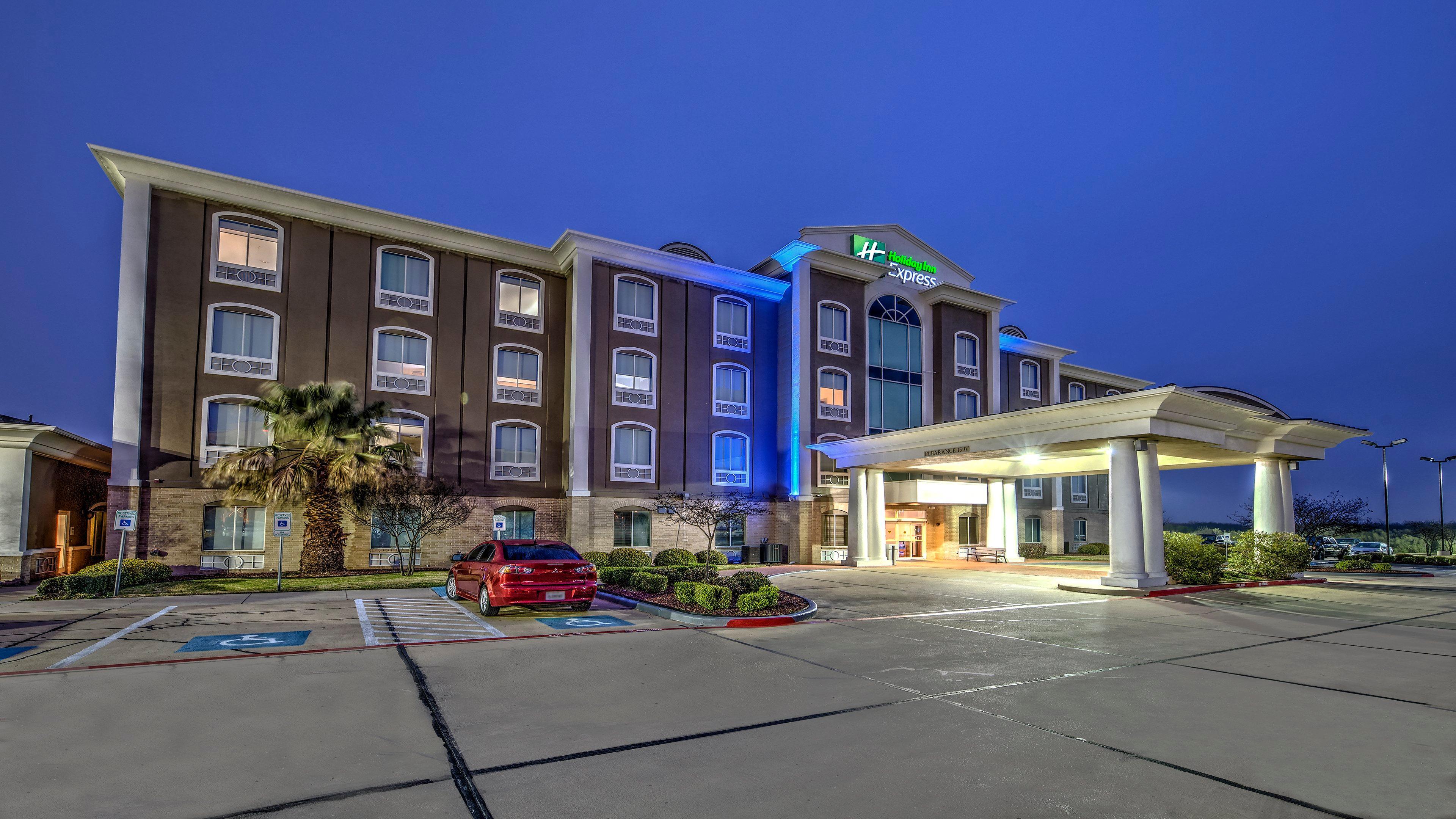 Holiday Inn Express Hotel And Suites Corsicana I-45 By Ihg מראה חיצוני תמונה