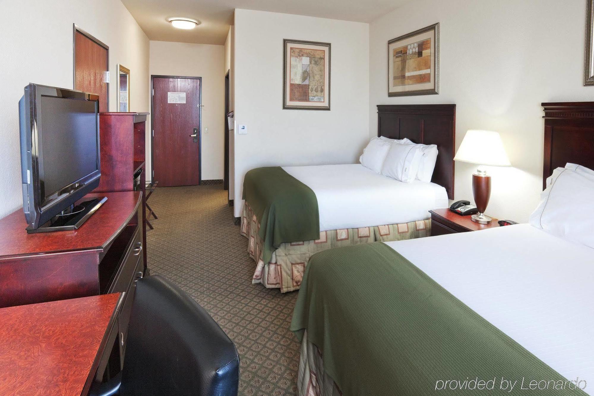 Holiday Inn Express Hotel And Suites Corsicana I-45 By Ihg חדר תמונה