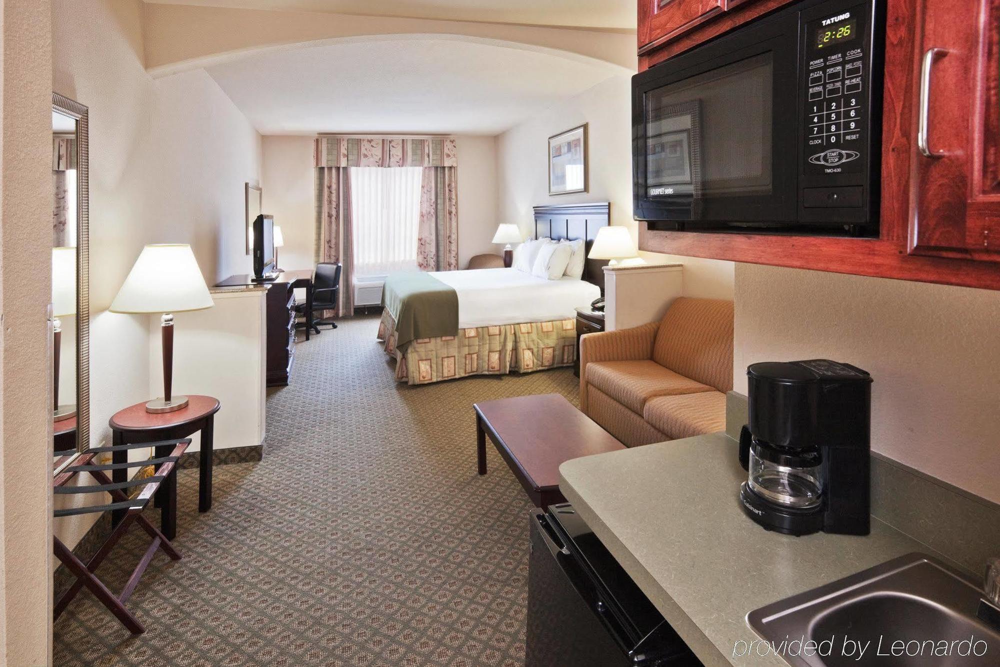 Holiday Inn Express Hotel And Suites Corsicana I-45 By Ihg חדר תמונה