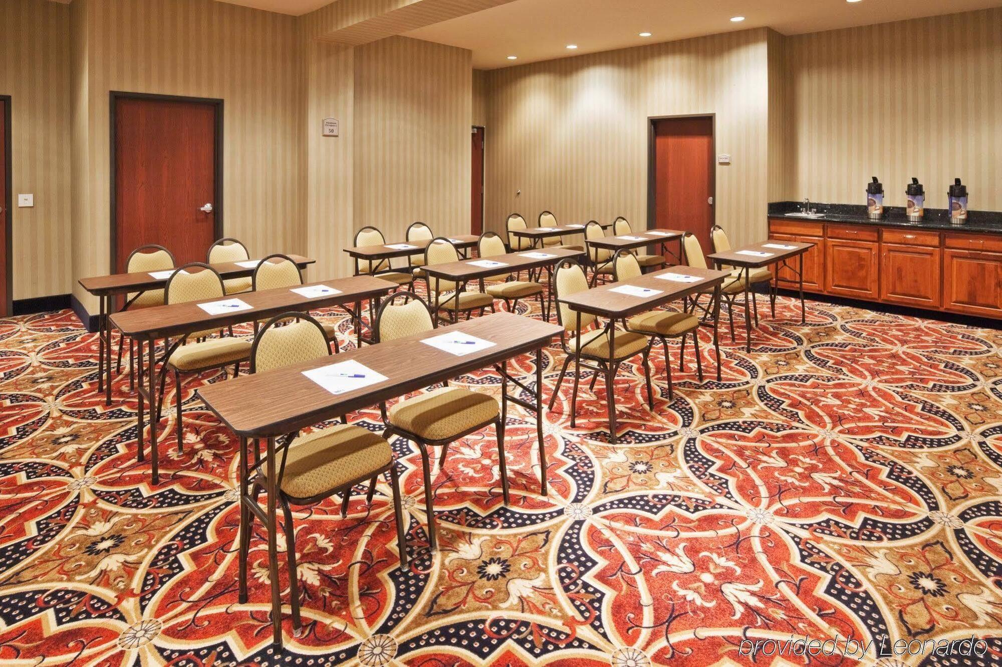 Holiday Inn Express Hotel And Suites Corsicana I-45 By Ihg מראה חיצוני תמונה