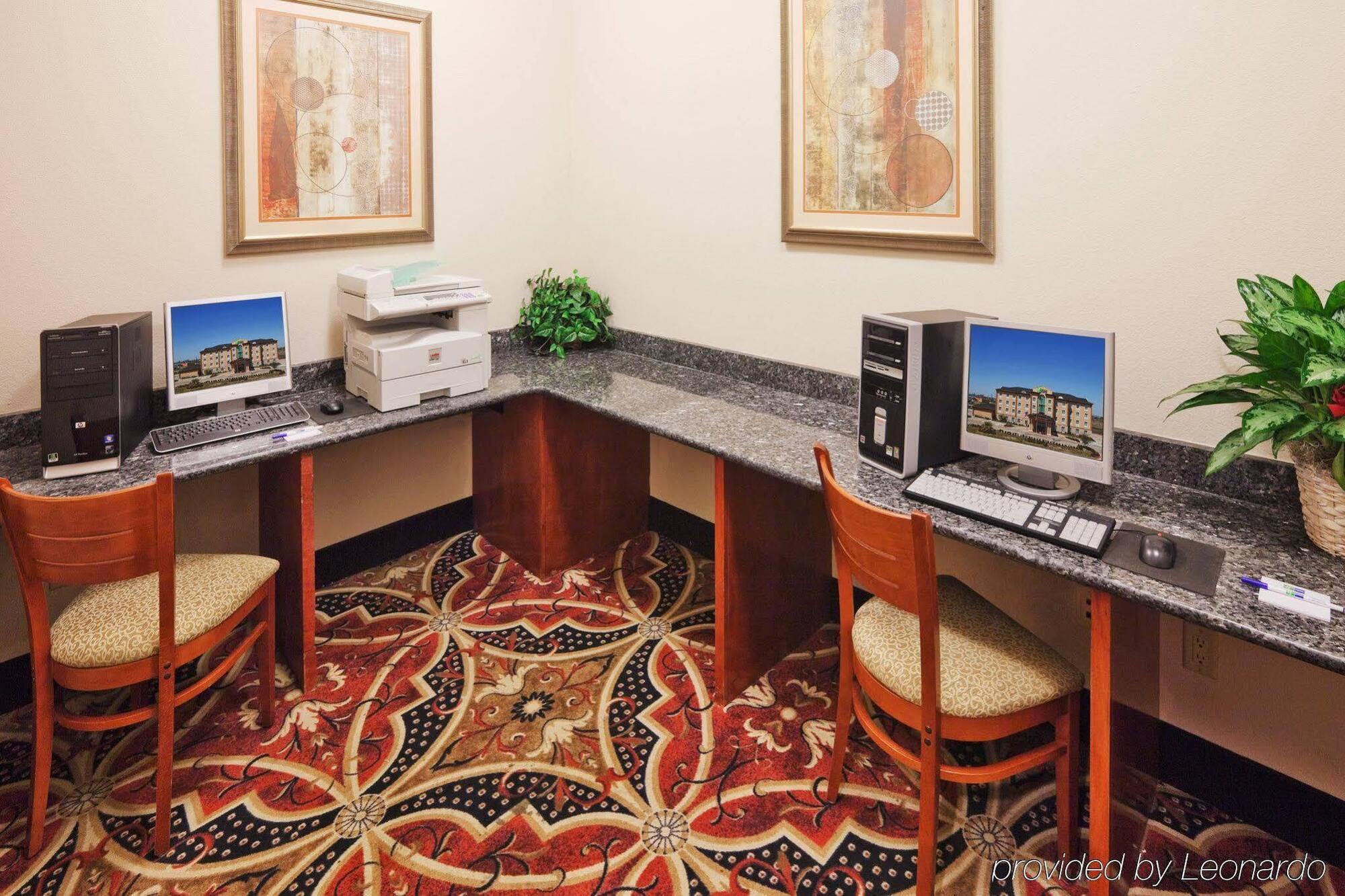 Holiday Inn Express Hotel And Suites Corsicana I-45 By Ihg מראה חיצוני תמונה
